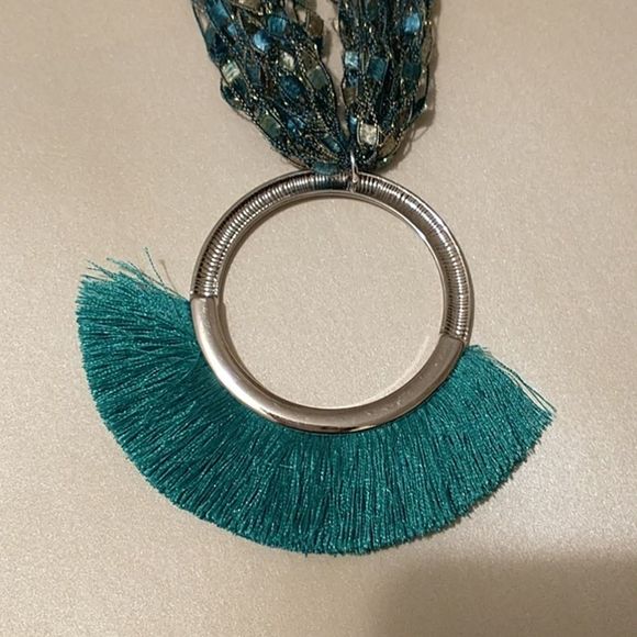 Ladder Ribbon Hand Croched Necklace! - Picture 8 of 9